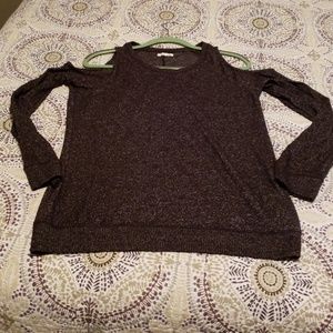 Cold shoulder top